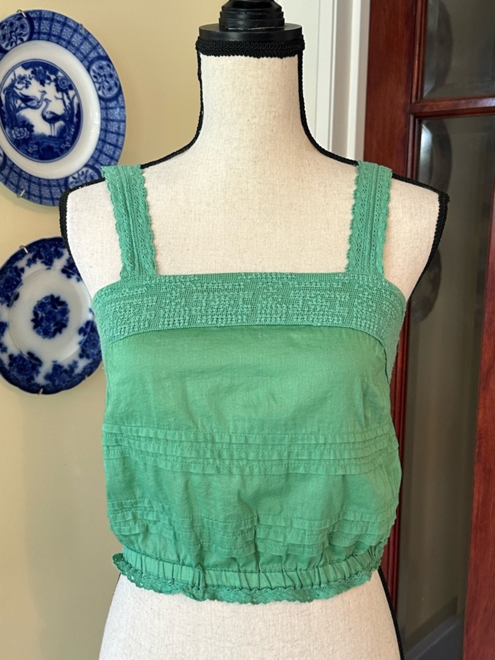Aeropostale | Green Cotton Cami Crop Top w/Embroidery & Pintucking, Size. S